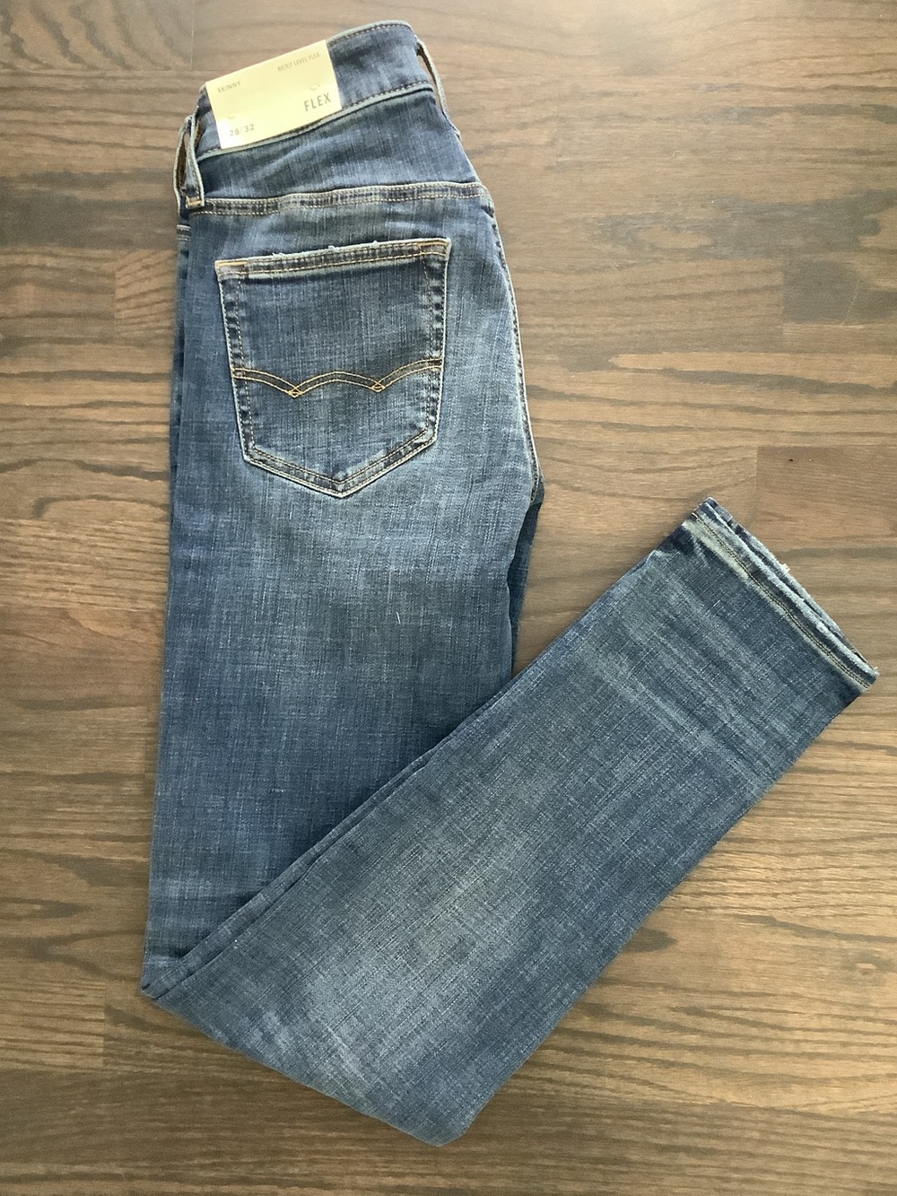 NWT American Eagle Outfitters Men’s Blue Skinny Jeans 28/30